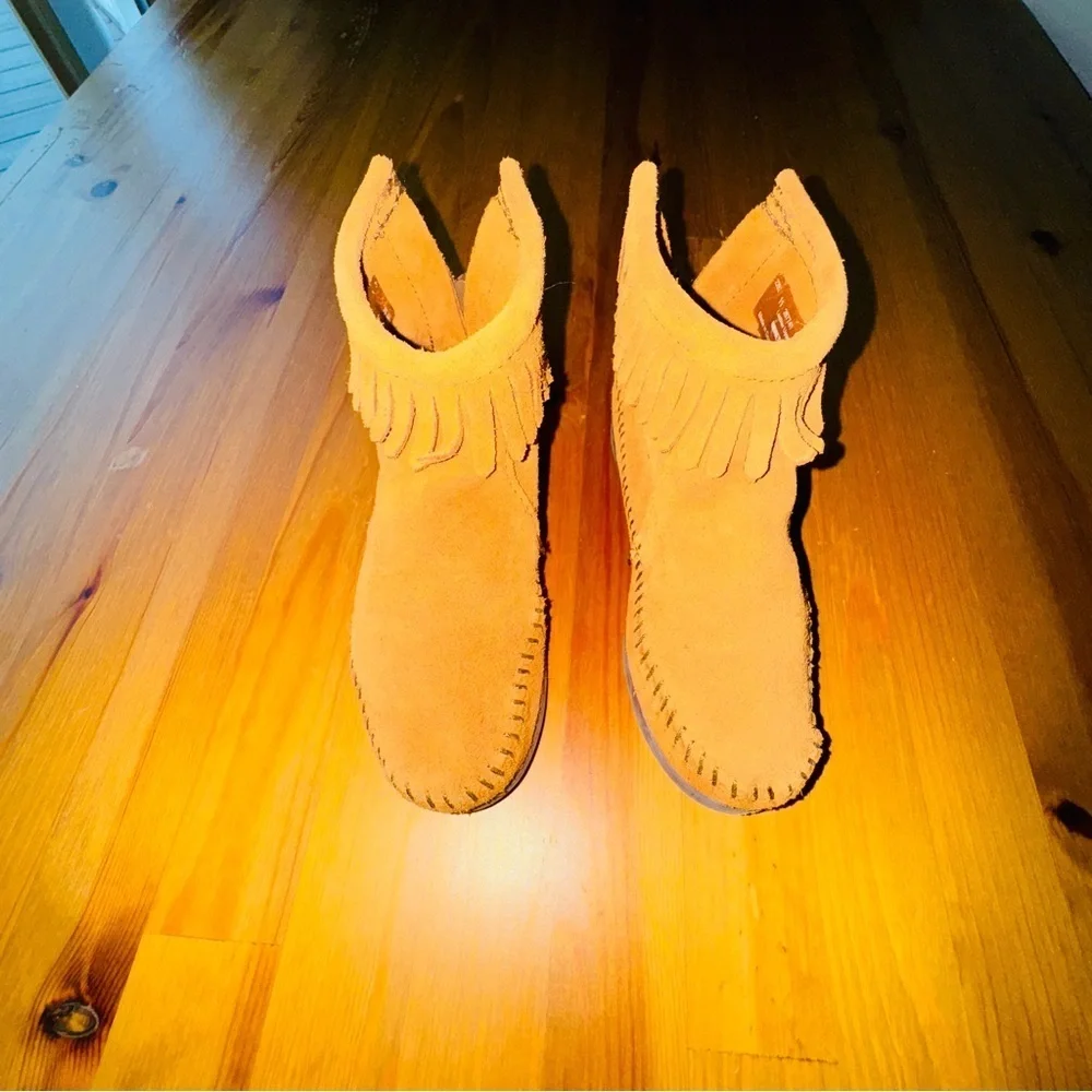 Minnie Tonka moccasins